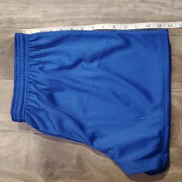 NWOT Womens Champion Shorts sz L - Picture 3 of 4